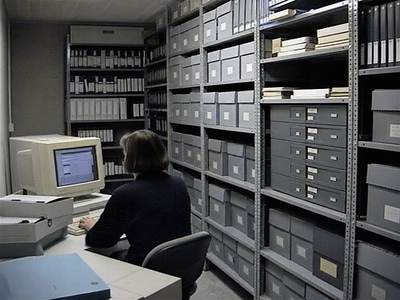 Technical archive storage, 1998.